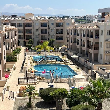 Royal Seacrest Residence Пафос Экстерьер фото